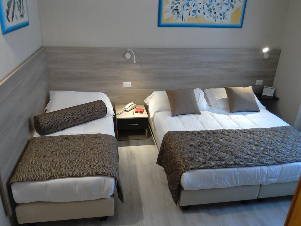 Hotel Citta' Ливорно Екстериор снимка