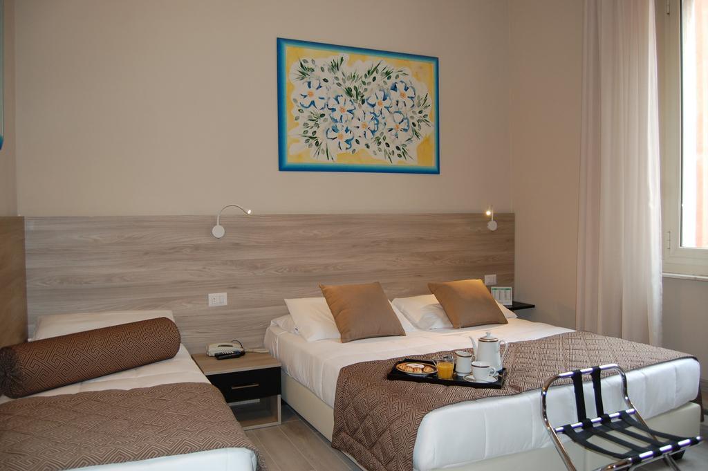 Hotel Citta' Ливорно Екстериор снимка